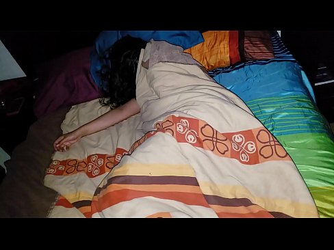 ❤️ Hoʻopiʻi ʻo Stepson i kona makuahine ʻōpio ʻoiai ʻo ia e hiamoe ana. Porn video ma porn haw.mysexpics.ru ❌️